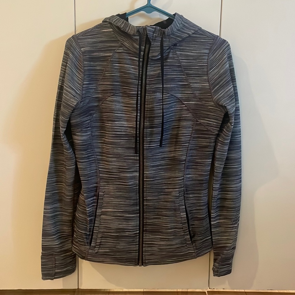 Like new lululemon zip up hoodie